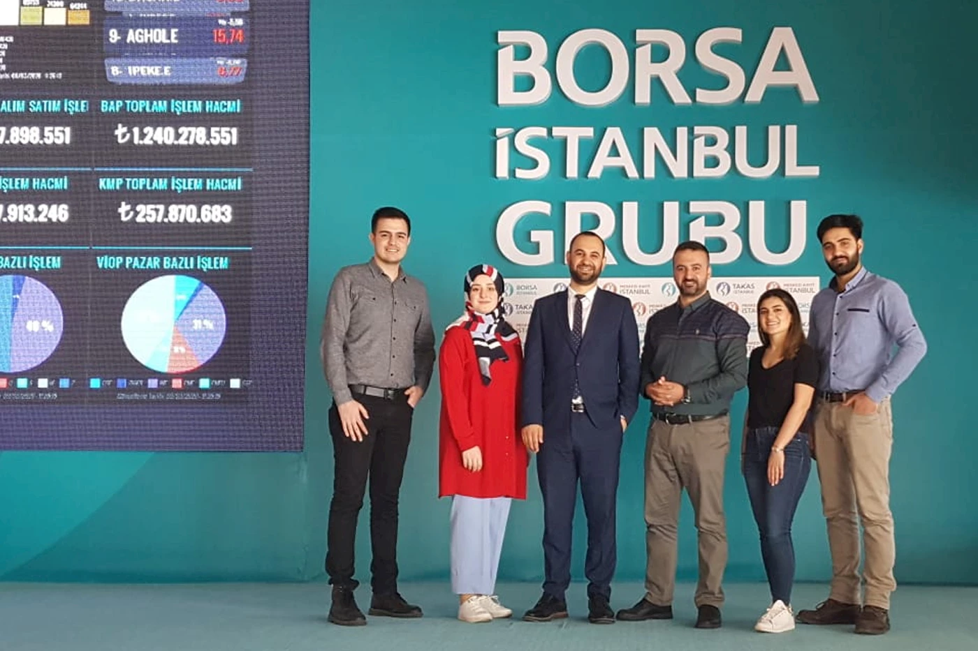 borsa-a568204a-c001-47c4-b221-c7197ef19d99.jpg
