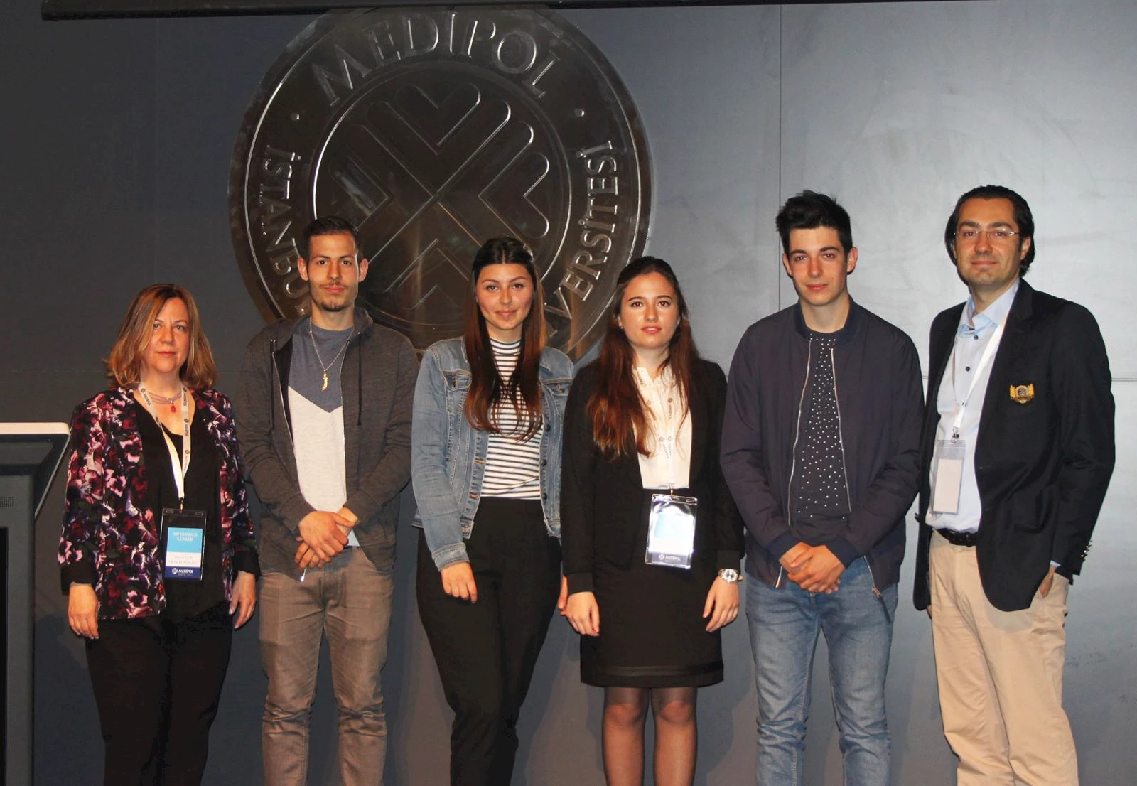 b4-e09db13725f0-Erasmus_Gunleri_Etkin