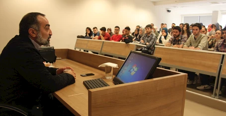 94-ebubekir-sifil.jpg
