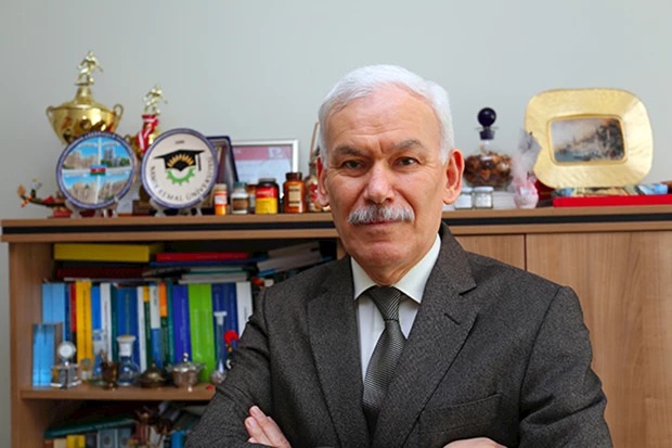 5-c6c521ee7265-Seref_Demirayak.JPG