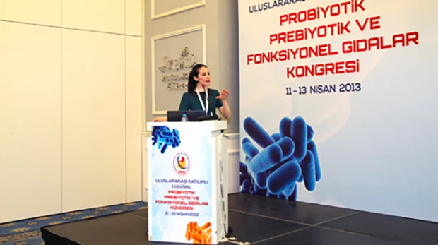 d38f-sevda-er-kongre.JPG