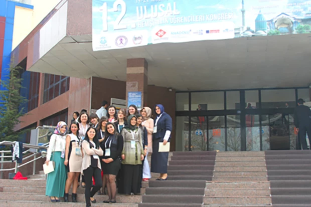 38a39027-aecc-42c0-90d5-87287216202d-hemsirelik-konya-kongre.jpg