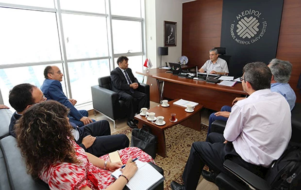 ncan_Tip_Universitesi_Rektor_Aydin_Ziyaret.jpg