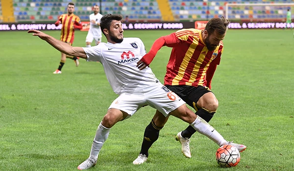 a29d2df82865-MedipolBasaksehir_Kayserispor_2015_sezon1.jpg