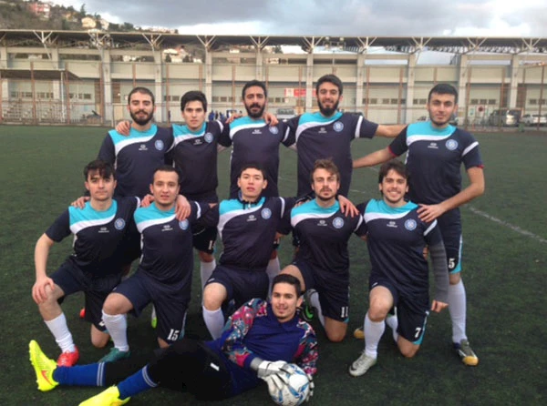 -9295-409d-8b0c-13ee7ad7279e-medipolfutbol.jpg