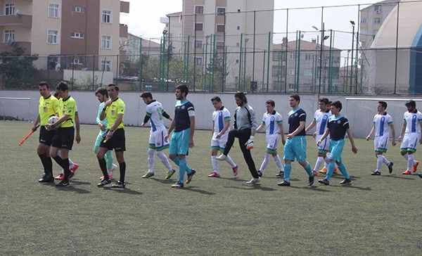 7-4957-8086-490e6521690d-MedipolFutbolTakimi_SisliMYO.jpg