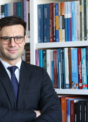 Dr. Öğr. Üyesi Adem Ersin BAYRA