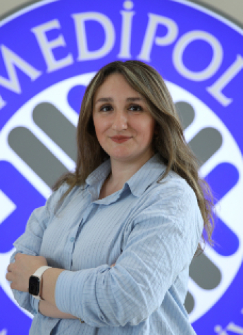 Özlem ADHAMİ