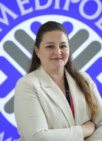 Büşra BARBOL