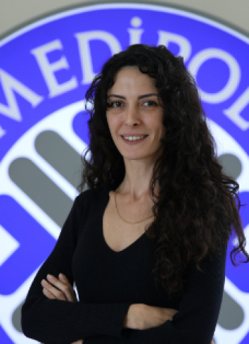 Derya KOMAR