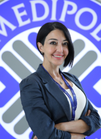 Reyyan ÖZERTÜRK
