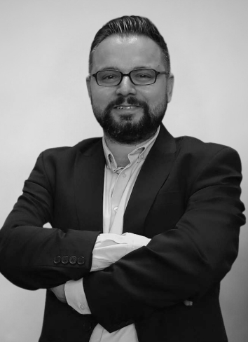İsmail YÜZÜGÜLDÜ
